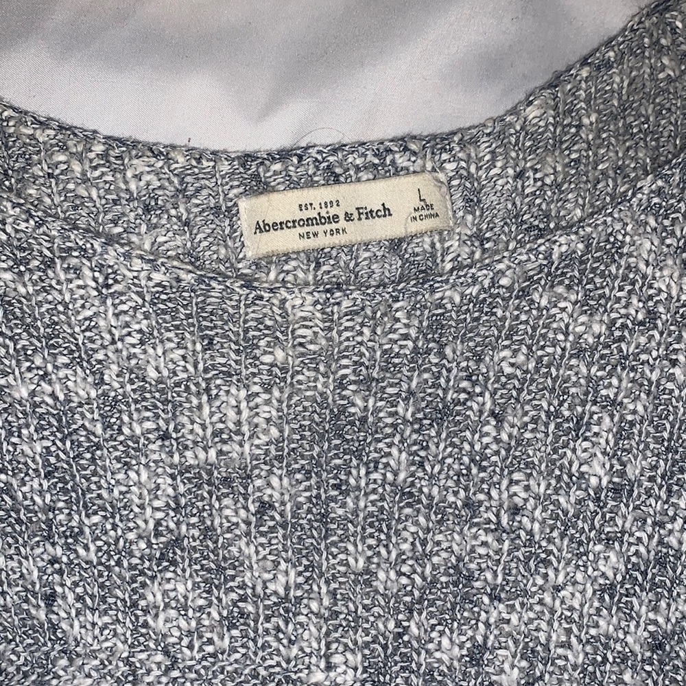 Abercrombie and Fitch heather grey sweater